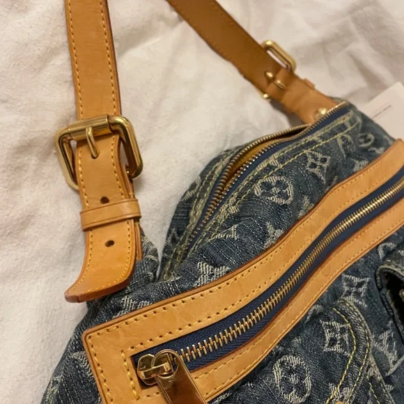 Louis Vuitton Monogram Denim Baggy - Picture 9 of 12